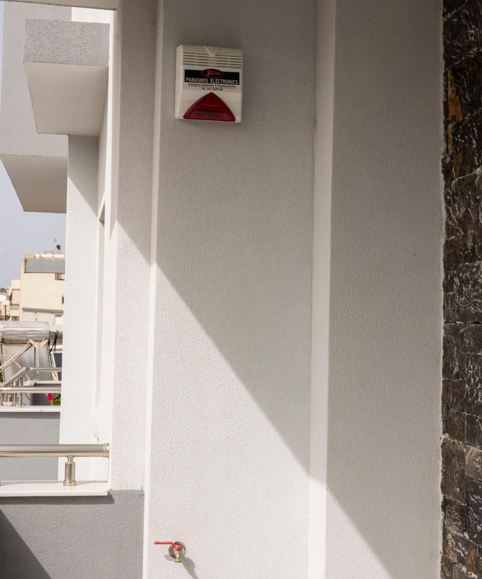 Ferienwohnung The Skyline Escape Iraklio Exterior foto